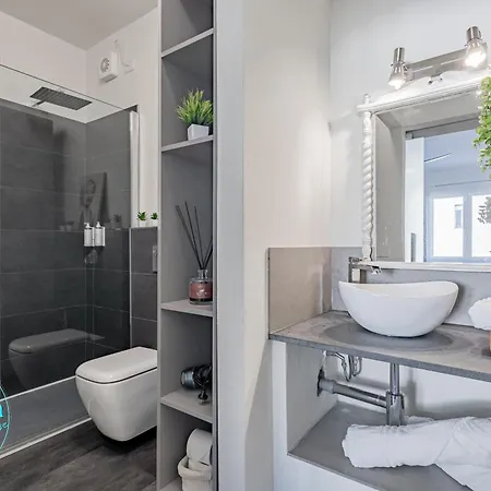 Boutique House דירה ורנה